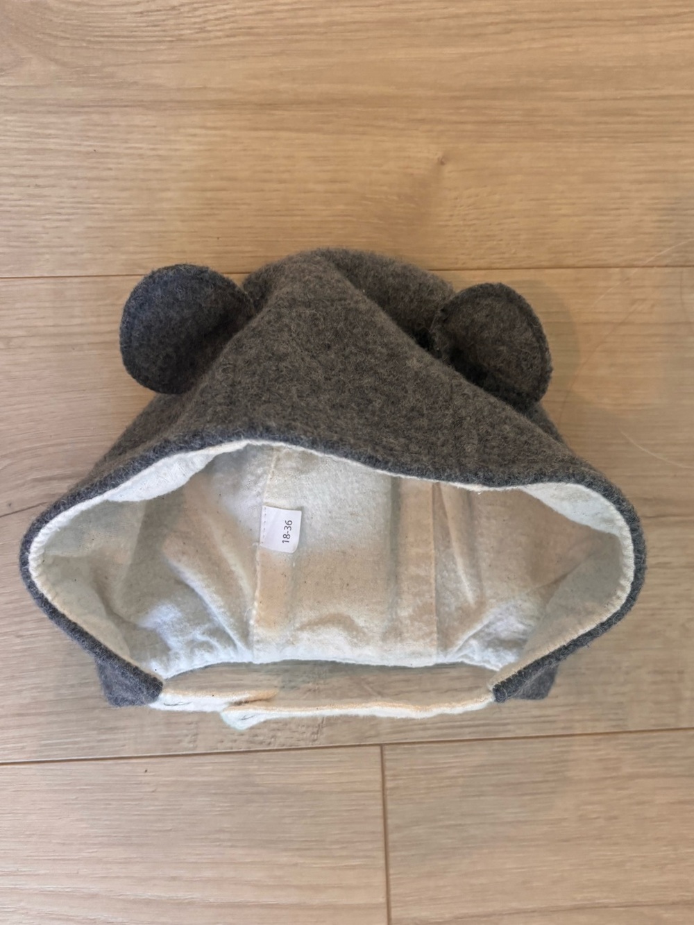 Handmade winter wool hat
